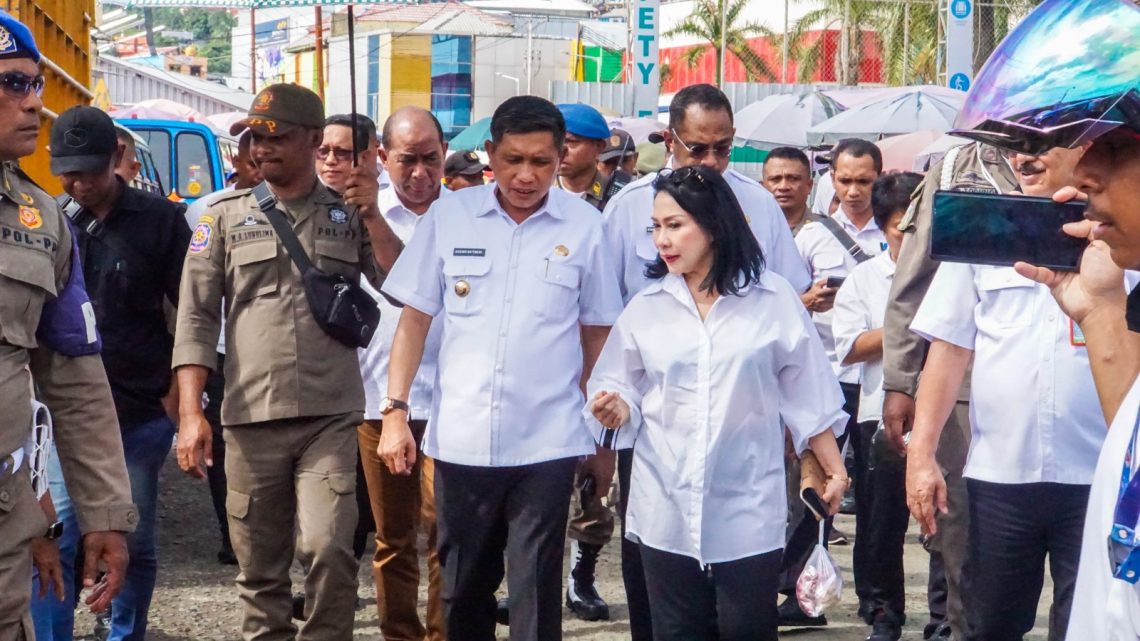 Upaya Tekan Inflasi, Tim TPID Kota Ambon Tinjau Pasar