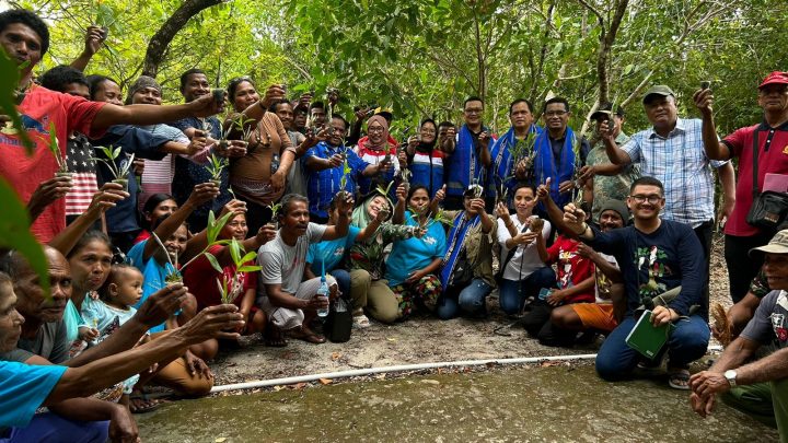 Pertamina Patra Niaga Regional Papua Maluku Tanam Anggrek Larat di desa Adaut- KKT