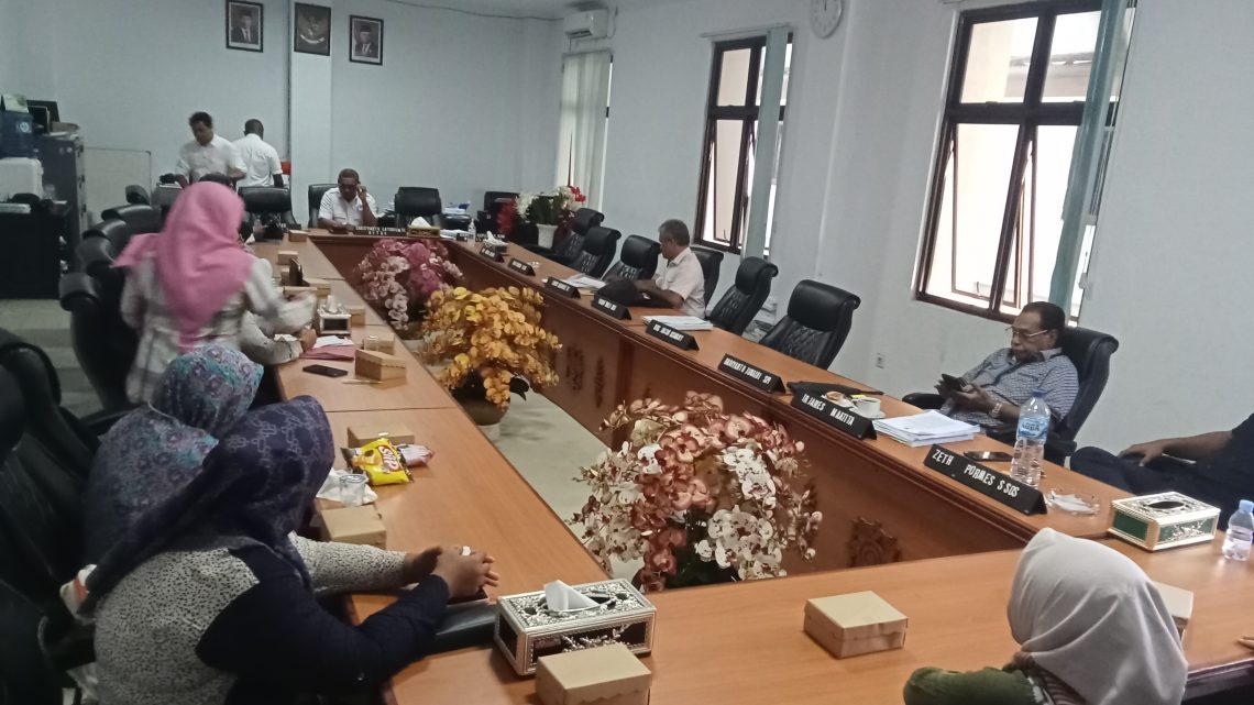Persoalan SDN 79 Ambon Berakhir Damai di Meja Wakil Rakyat