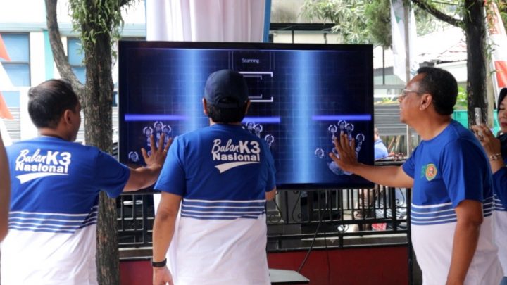 Sekda Maluku Launching Bulan K3 Nasional