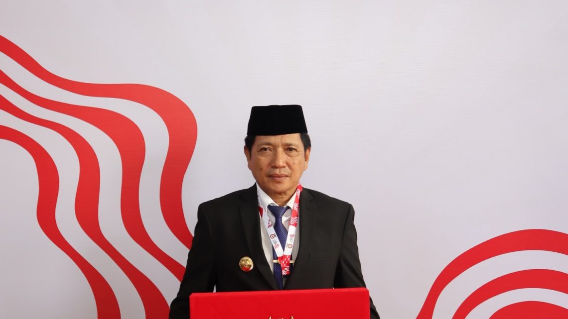 Pj.Gubernur Maluku Terima Duplikat Bendera Pusaka