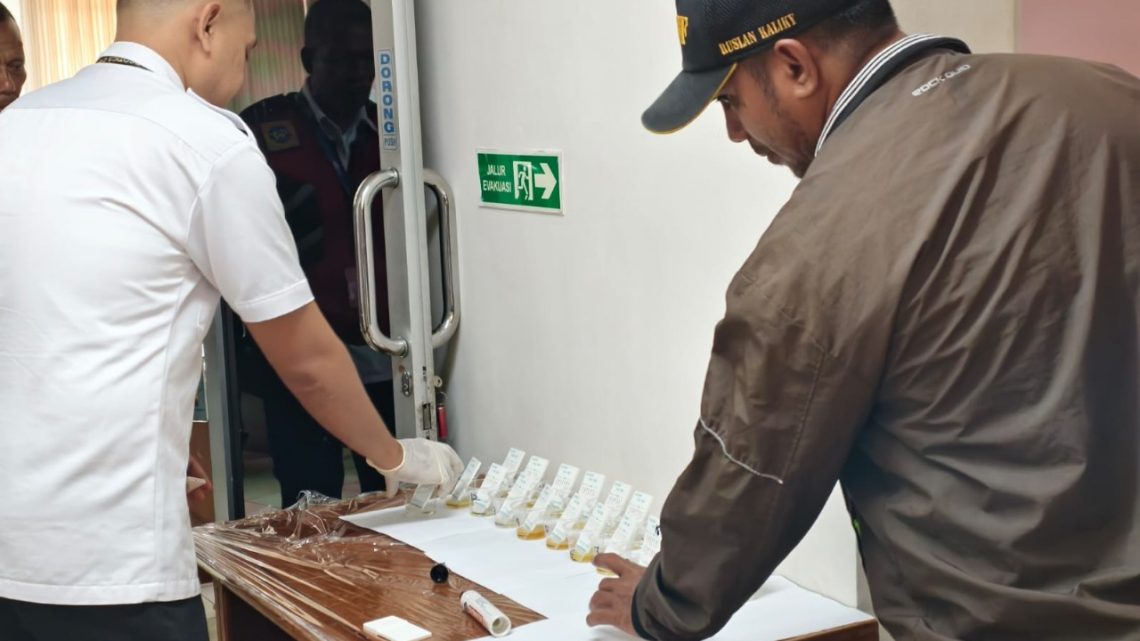 BNN dan PT.Angkasa Pura Indonesia Gelar Tes Bagi Personil ARFF di Bandara Pattimura