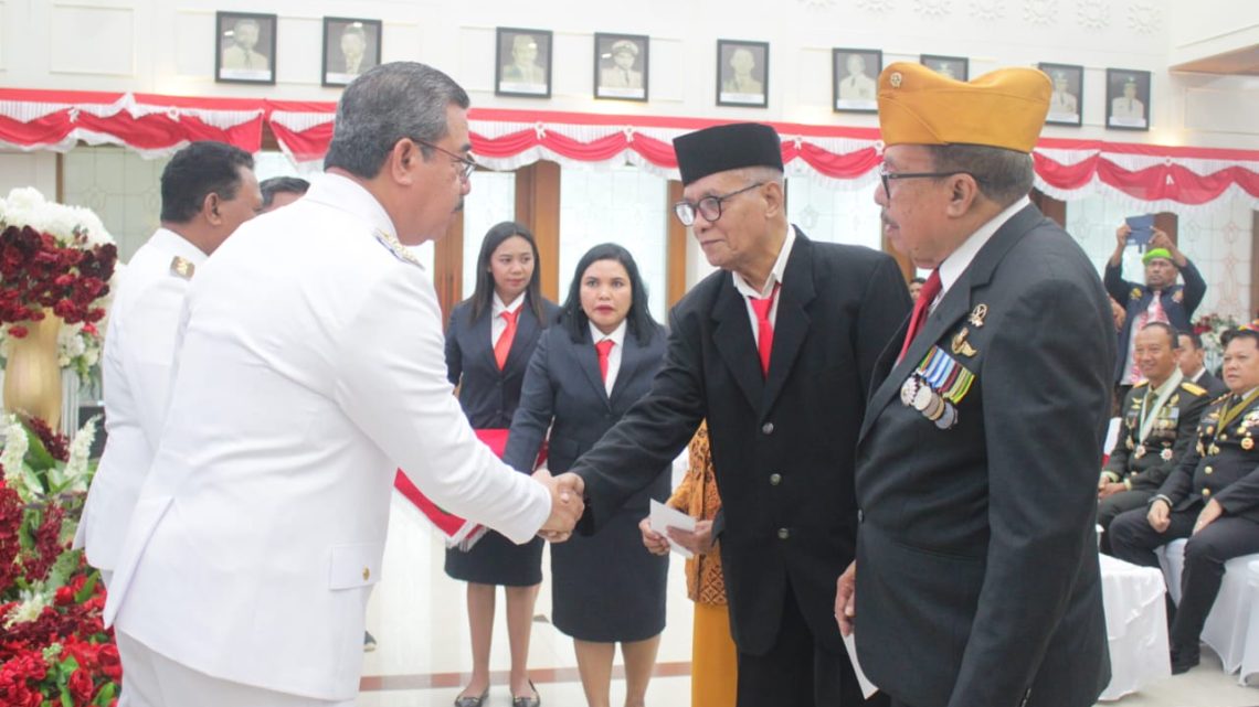 Gubernur Maluku Bertemu  Veteran, Pejuang dan Warakawuri