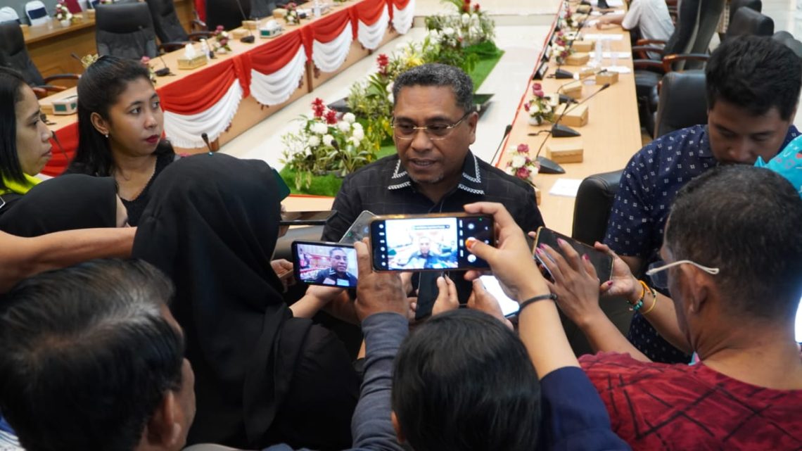 DPRD Kota Ambon Gelar Uji Publik Ranperda Smart City