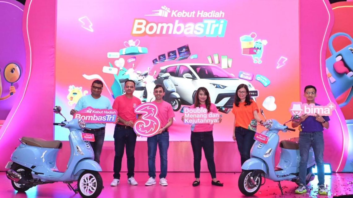 Tri Gelar Kebut Hadiah BombasTri, Raih Ribuan Hadiah    