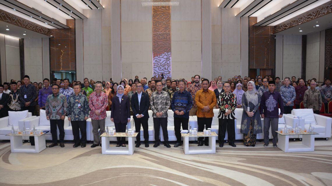 Peluncuran Program SMA Unggul Garuda Transformasi 2025 Dihadiri Wagub Maluku