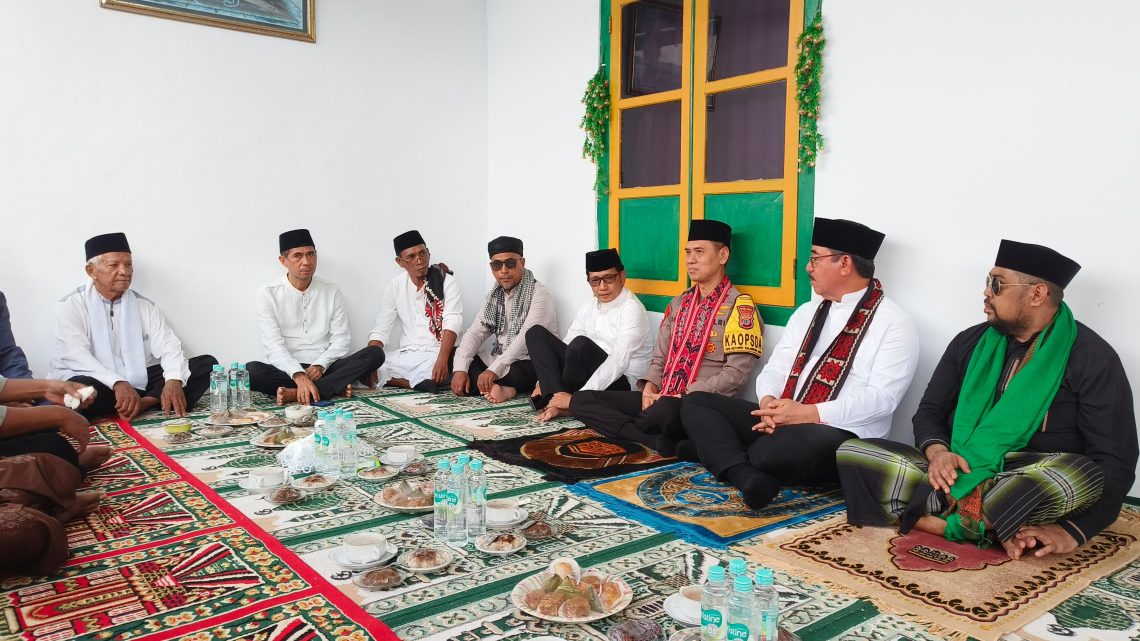 Gubernur Maluku Buka Puasa Bersama Masyarakat Negeri Seith
