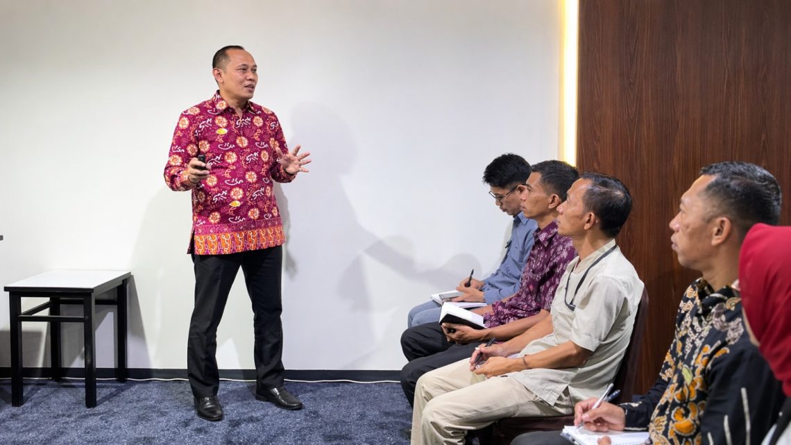 Hotel Santika Premiere Ambon Perkuat Kecerdasan Emosional Para Leaders