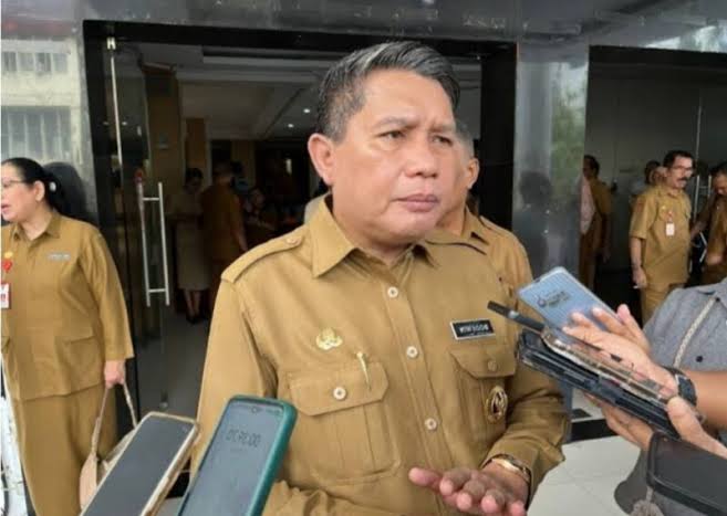Walikota Ambon Pimpin Apel Perdana Masuk Tahun Baru 2026
