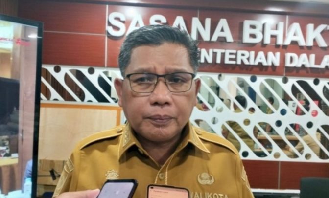 Walikota Ambon Ikut Sosialisasi Nasional Digitalisasi Bantuan Sosial