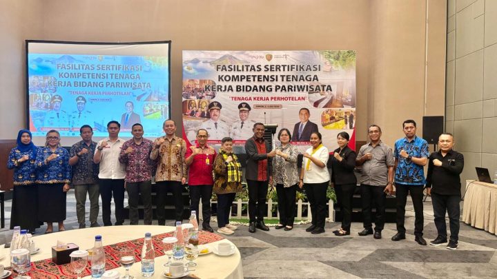 Investasi pada SDM, Hotel Santika Premiere Ambon Dukung Karyawan   Mengikuti Sertifikasi Kompetensi Nasional