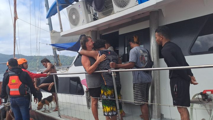 Karam di Perairan Tanjung Alang, Delapan ABK KLM. Teluk Bara Berhasil Diselamatkan