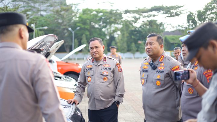 Wakapolda Maluku Cek Langsung Kendaraan Layanan 24 Jam Siaga Darurat 110