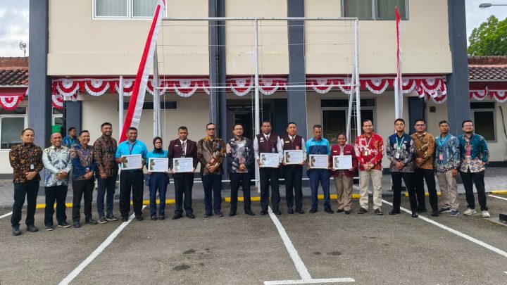Wujudkan Budaya Pelayanan  “Impactful Frontliner Bandara Pattimura Ambon Terima Apresiasi Tertinggi pada Apel Excllence