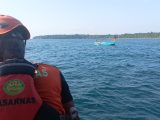 Tim Rescue USS Dobo Berhasil Selamatkan Tiga Nelayan, Saat Mesin Mati