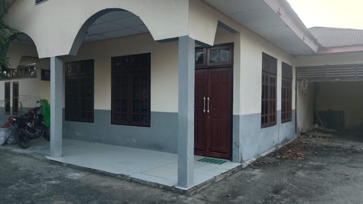 Rumah Dinas Camat Kairatu Dikuasai Pensiunan Sejak 2010, Pemkab SBB Dinilai Tutup Mata