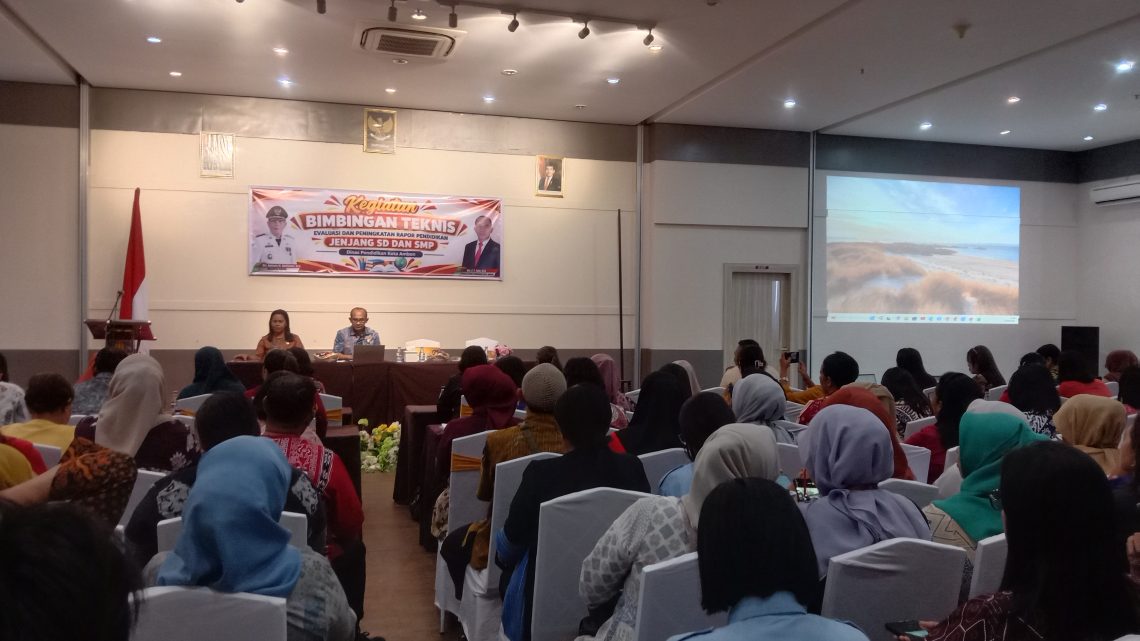 Wali Kota Ambon Dorong Sekolah Manfaatkan Rapor Pendidikan untuk Benahi Mutu