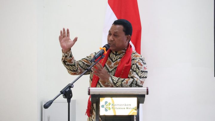 Buka Pelatihan Caregiver SMK Go Global, Wagub Maluku: Jadilah Panutan dan Pemberi Jalan Sukses bagi Anak Maluku Lainnya